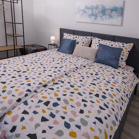Apartman Point Pula Exterior photo