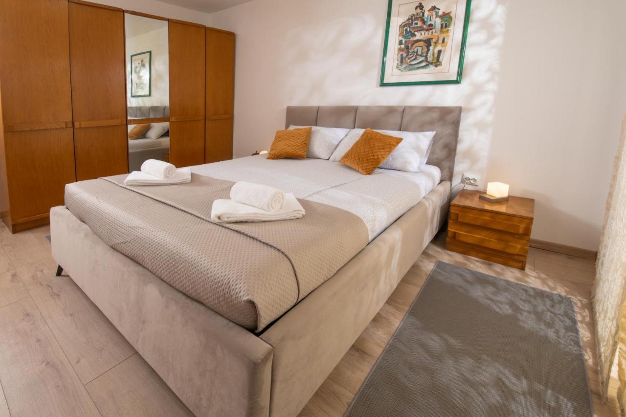 Apartman Point Pula Exterior photo
