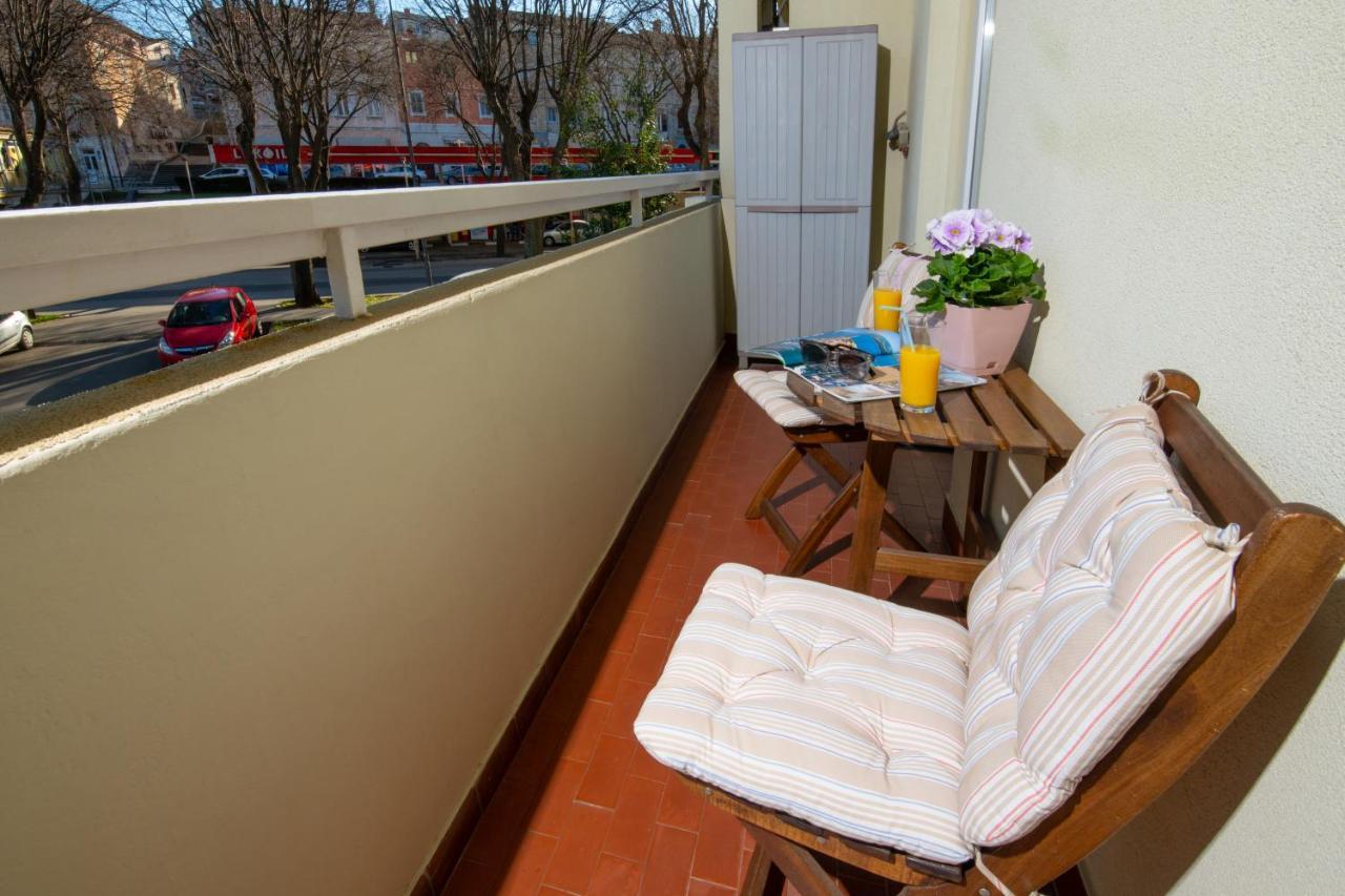 Apartman Point Pula Exterior photo